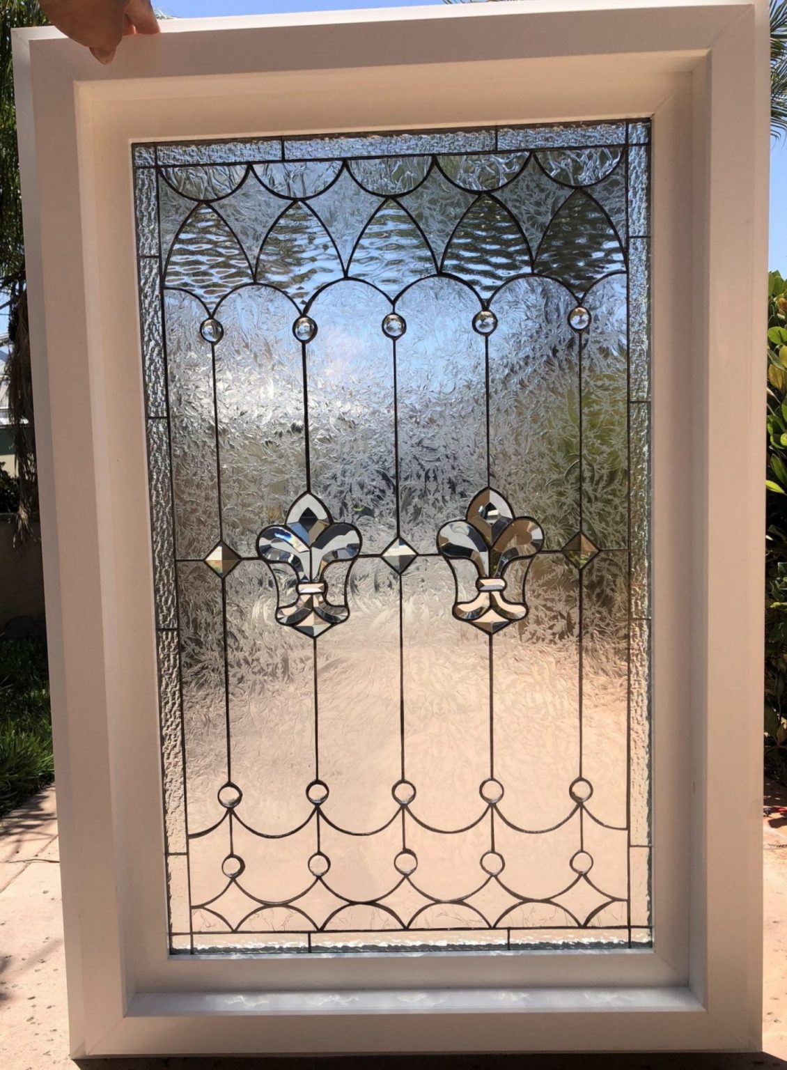 Vinyl Framed & Insulated! The “Wildomar” Fleur De Lis Leaded Stained