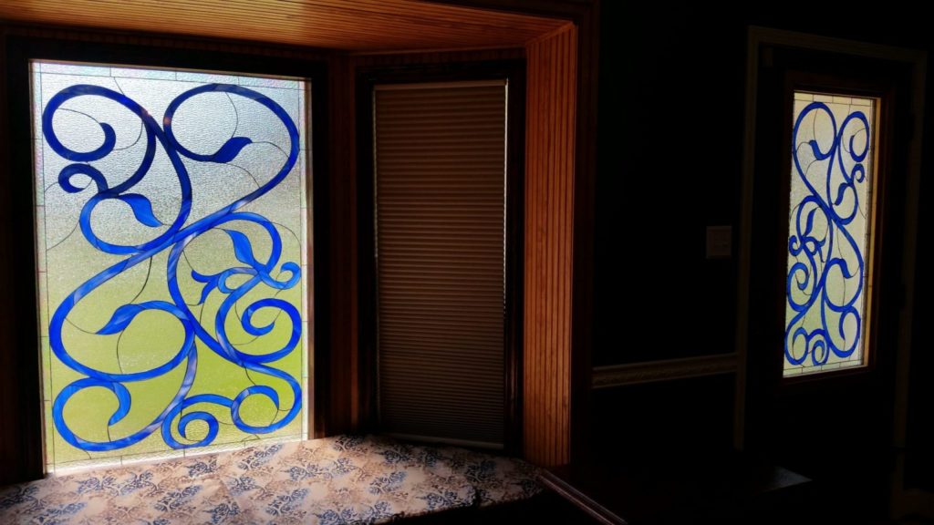 Exquisite Blue Scrolls Decorative Stained Glass Windows