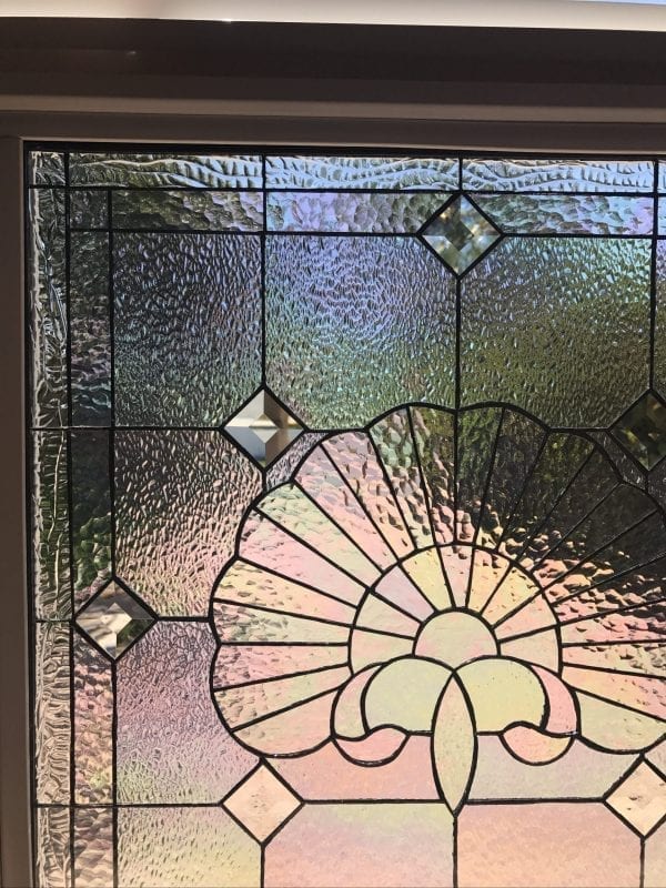 Vinyl Framed and Tempered Glass Insulated!! Iridescent Scallop Seashell Stained Glass & Beveled Window