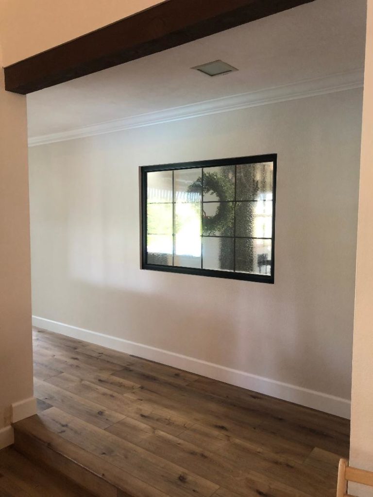 Simplistic Colonial Style Leaded Glass Window Hall Detail