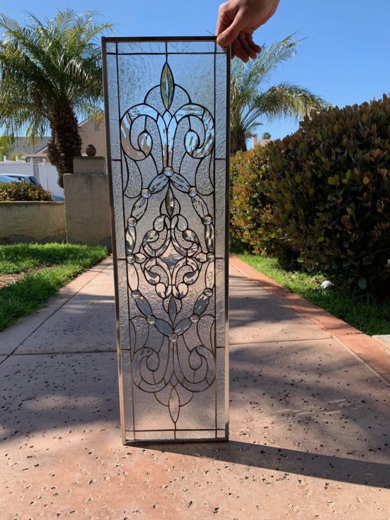 We used our Victorville design, all clear glass textures