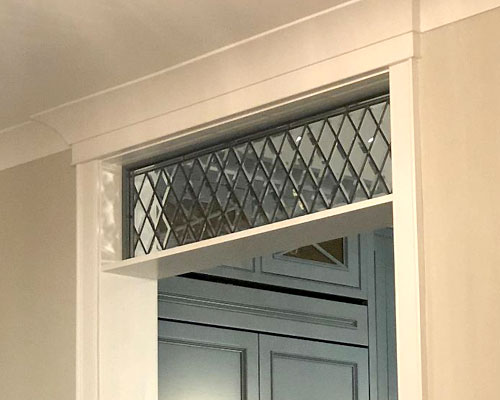 tudor style transom windows