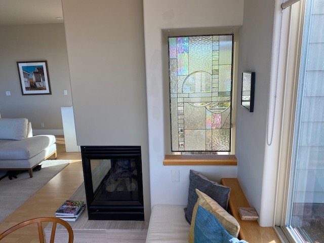 Beautiful Clear Stained Glass Window Installed in Living Room