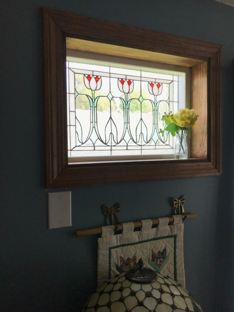 Elegant! Classic English Tulips Design Installed